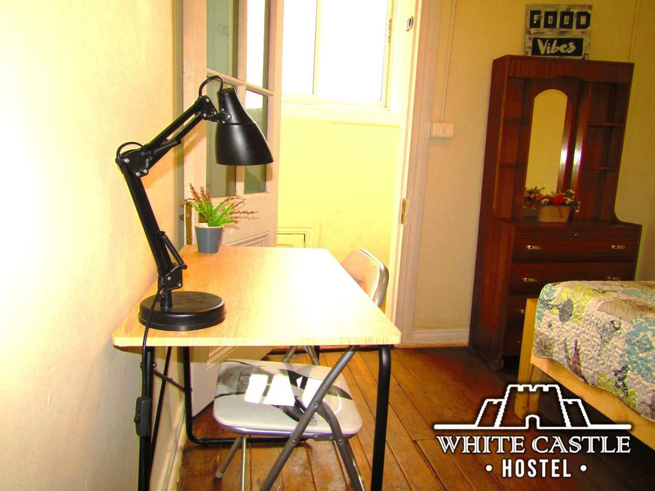 White Castle Hostel ヴァルパライソ エクステリア 写真
