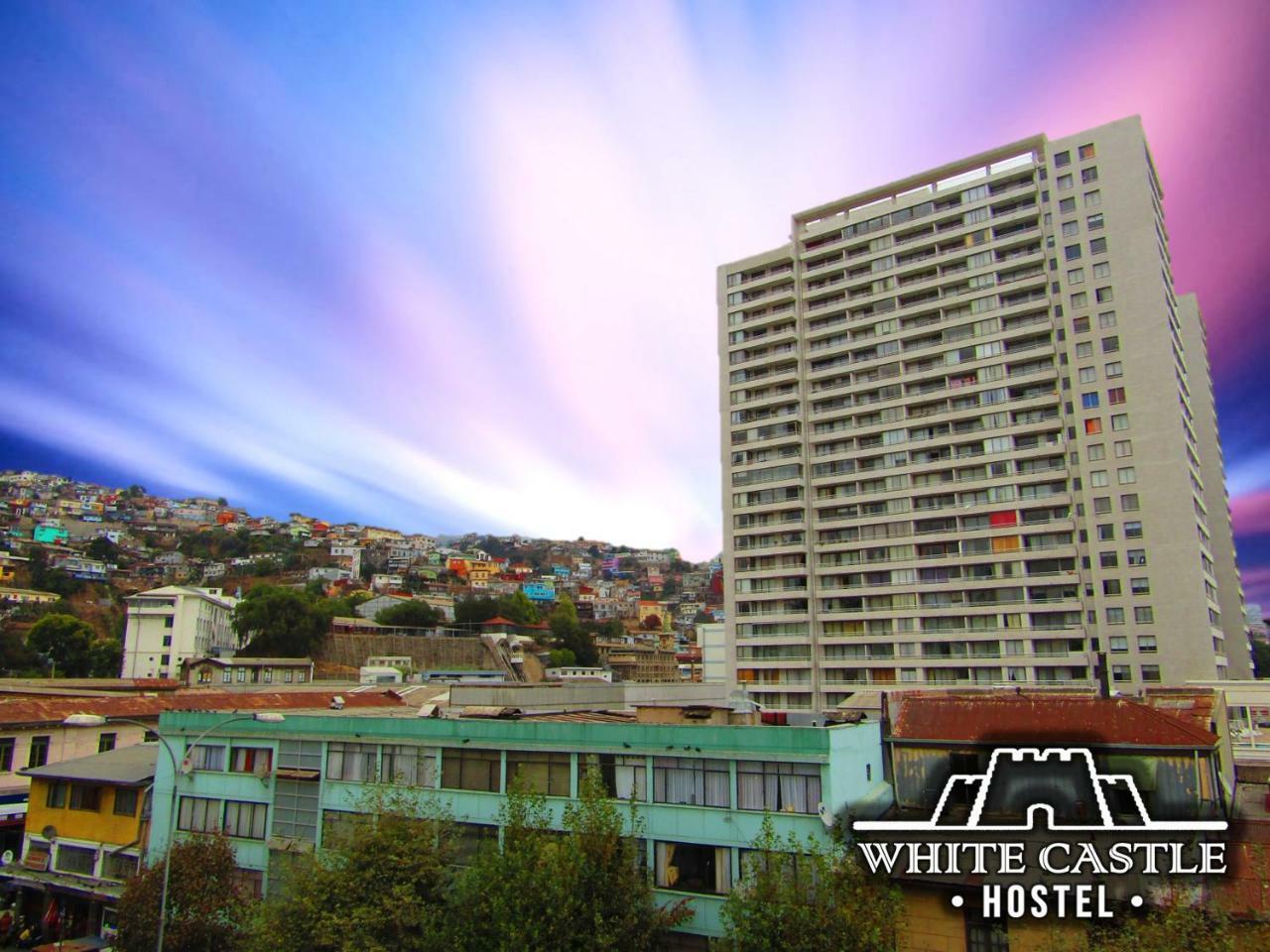 White Castle Hostel ヴァルパライソ エクステリア 写真