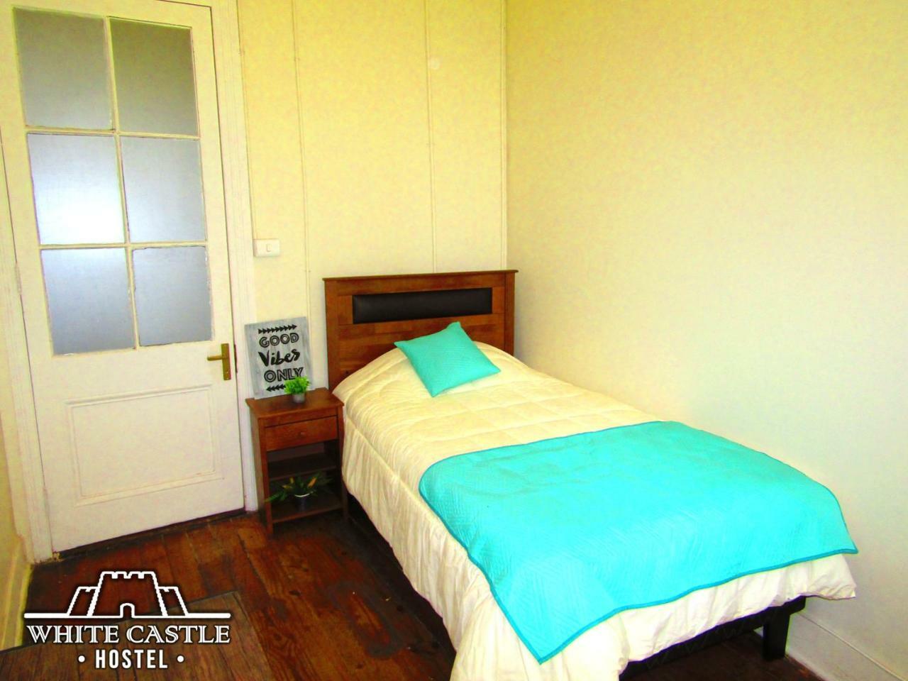 White Castle Hostel ヴァルパライソ エクステリア 写真