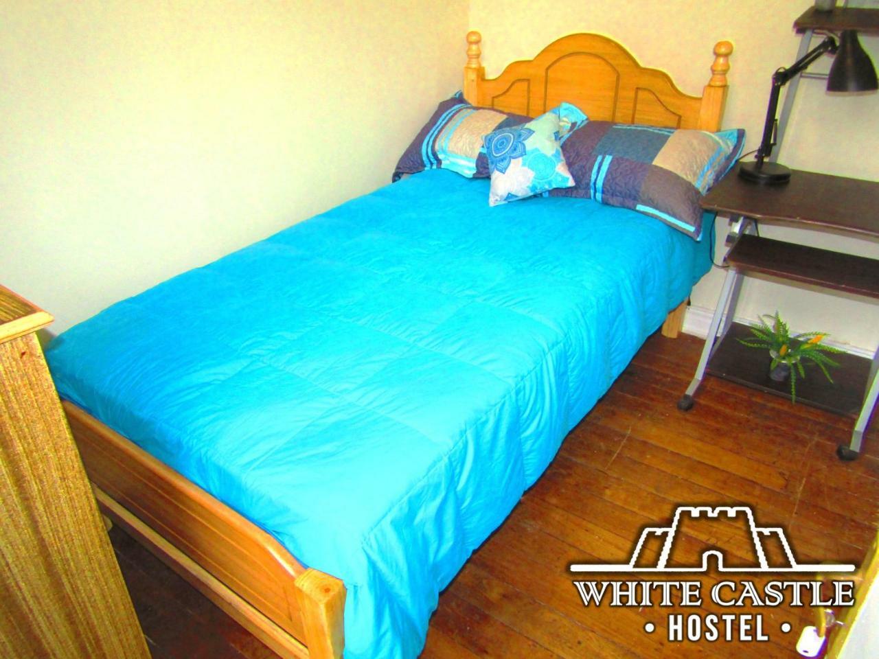 White Castle Hostel ヴァルパライソ エクステリア 写真